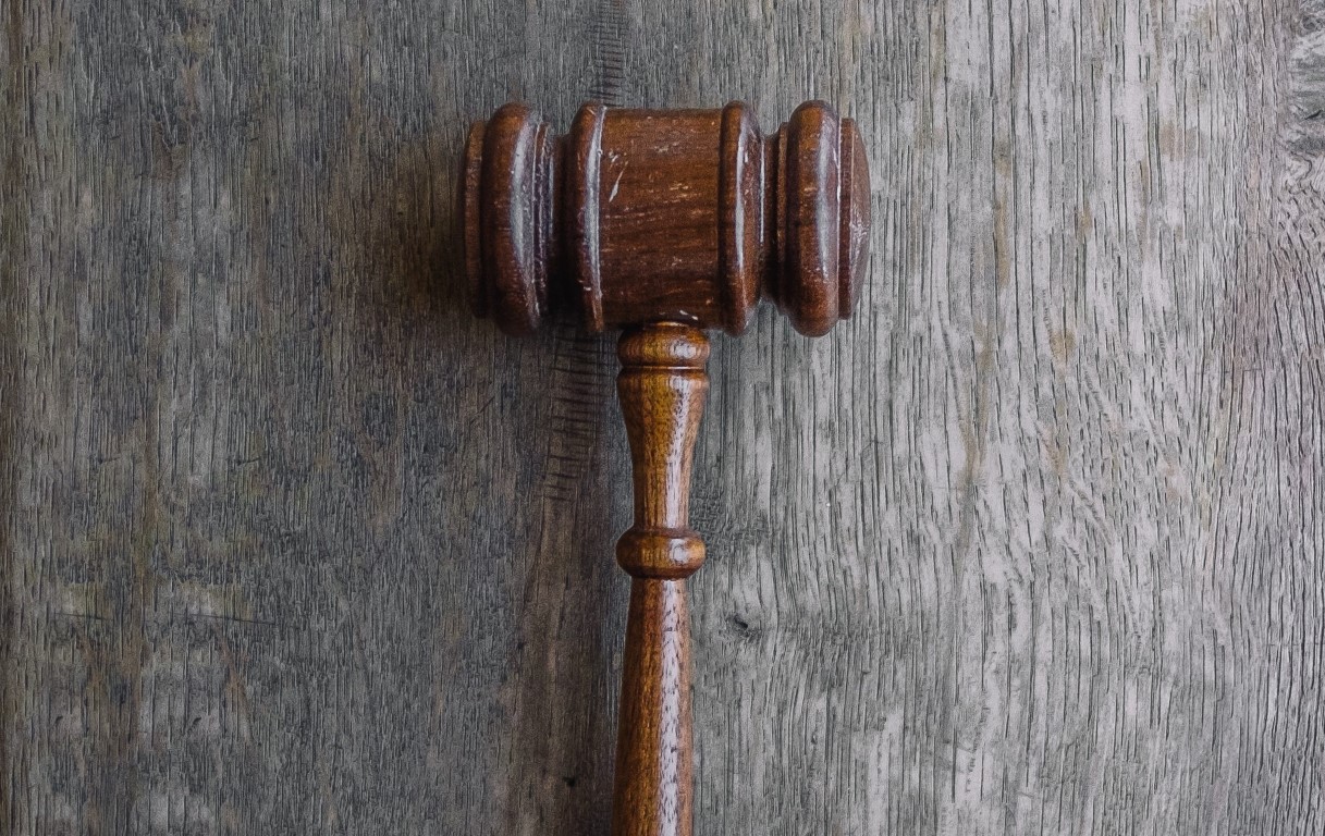 wesley-tingey-9z9fxr_7Z-k-unsplash (Mittel)