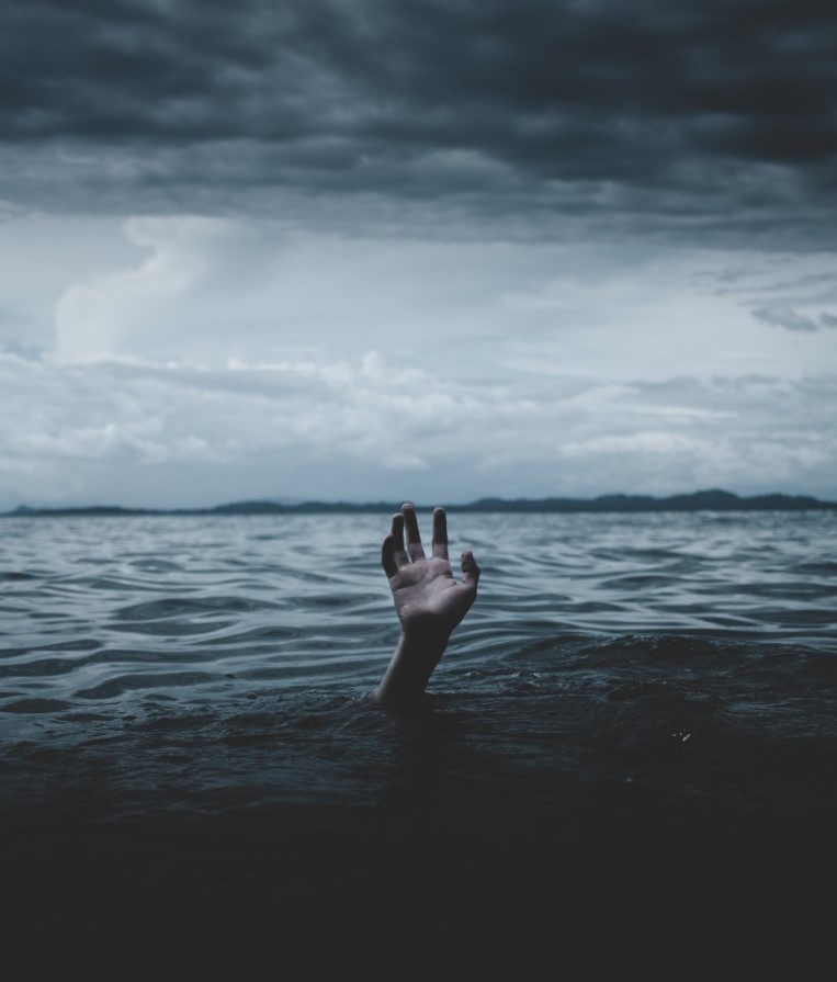 ian-espinosa-rX12B5uX7QM-unsplash (Mittel)